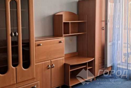 Продам 1-кімнатну квартиру, Гагарина проспект, Спортивная метро, Код: 496979/33