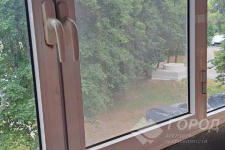 Продам 1-кімнатну квартиру, Гагарина проспект, Код: 496979/35