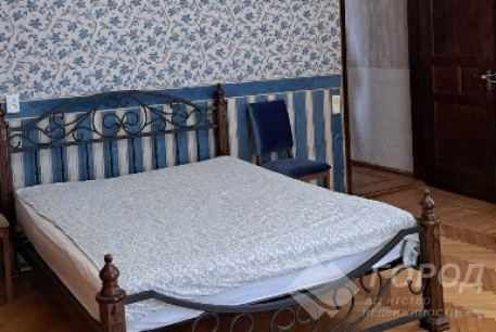 Продам 2-х кімнатну квартиру, Центр, Архитектора Бекетова метро, Код: 496979/38