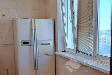 Продам 3-х кімнатну квартиру, Алексеевка, Код: 496979/41