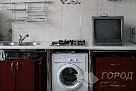 Продам 2-х кімнатну квартиру, Центр, Код: 496979/42