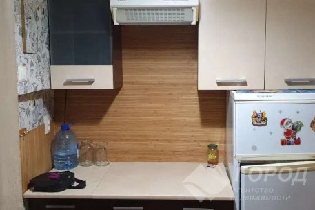 Сдам гостинку, Новые дома, Коммунальный рынок, Код: 499570/2