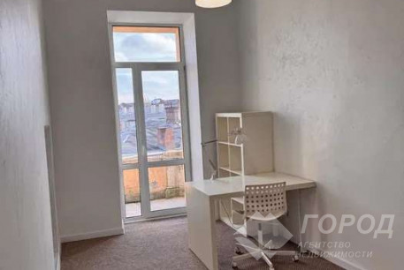 Продам 3-х кімнатну квартиру, Центр, Площадь Конституции метро (Советская), Код: 500256/3