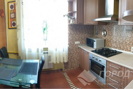 Продам 2-х кімнатну квартиру, Центр, Площадь Конституции метро (Советская), Код: 501057/14