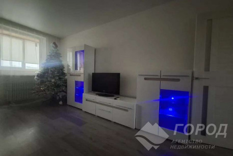 Сдам 3-х кімнатну квартиру, Новые дома, Дворец спорта, Код: 501649/4