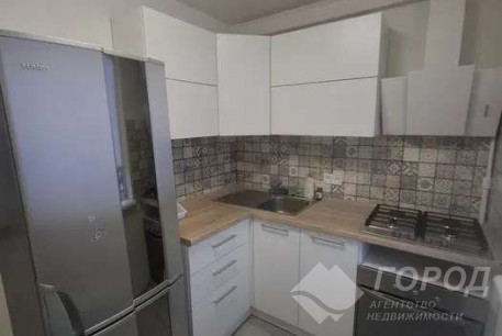 Сдам 3-х кімнатну квартиру, Новые дома, Дворец спорта, Код: 501649/4