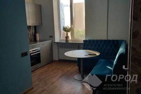 Продам 2-х кімнатну квартиру, Гагарина проспект, Защитников Украины метро (Площадь Восстания), Код: 501766/8