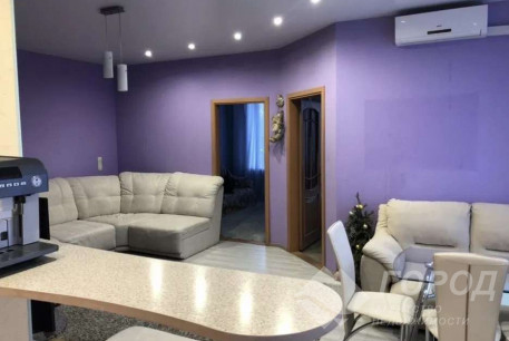 Продам 3-х кімнатну квартиру, Центр, Площадь Конституции метро (Советская), Код: 502476/2