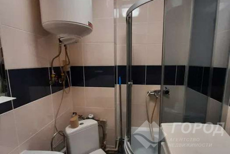 Сдам гостинку, Центральный рынок, Южный вокзал метро, Код: 502746/4