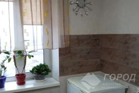 Продам 1-кімнатну квартиру, Основа, Код: 510469/2