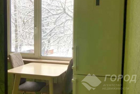 Продам 2-х кімнатну квартиру, Гагарина проспект, Защитников Украины метро (Площадь Восстания), Код: 512312/3