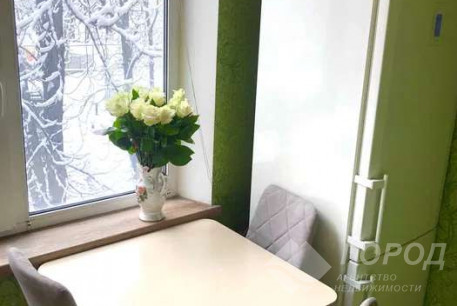 Продам 2-х кімнатну квартиру, Гагарина проспект, Защитников Украины метро (Площадь Восстания), Код: 512312/3