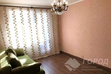 Продам 2-х кімнатну квартиру, Гагарина проспект, Защитников Украины метро (Площадь Восстания), Код: 512312/3