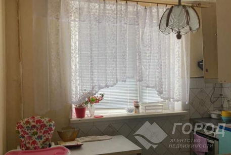 Продам 3-х кімнатну квартиру, Рогань, Код: 512611/2