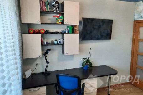 Продам 2-х кімнатну квартиру, ХТЗ, Масельского метро, Код: 514989/2