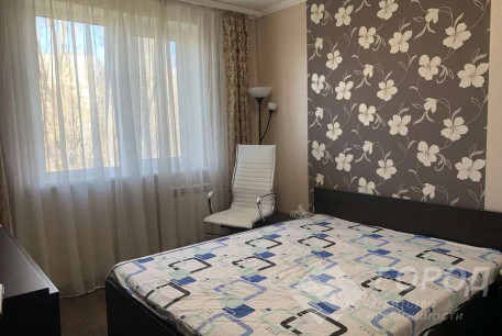 Продам 2-х кімнатну квартиру, Алексеевка, Код: 516191/2