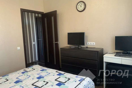 Продам 2-х кімнатну квартиру, Алексеевка, Код: 516191/2