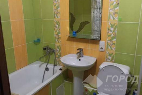 Сдам 1-кімнатну квартиру, Рогань, Код: 517212/2