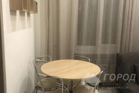 Сдам 3-х кімнатну квартиру, Центр, Код: 517308/2