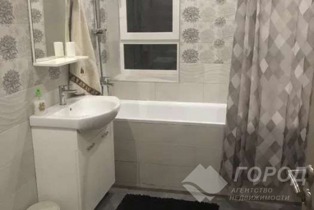 Продам 3-х кімнатну квартиру, Центр, Код: 517308/3