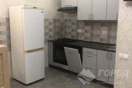 Продам 3-х кімнатну квартиру, Центр, Код: 517308/3