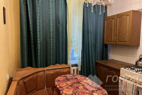 Продам 1-кімнатну квартиру, ХТЗ, Пролетарская метро (Индустриальная), Код: 517753/3