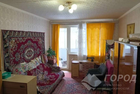 Продам 1-кімнатну квартиру, Рогань, Роганский ж/м, Код: 518298/2