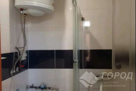 Сдам гостинку, Центральный рынок, Южный вокзал метро, Код: 520050/2