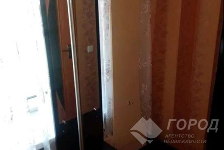 Сдам гостинку, Центральный рынок, Южный вокзал метро, Код: 520050/2