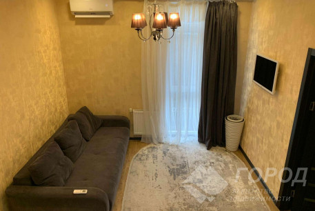 Продам 4-х кімнатну квартиру в новобудові, Журавлевка, Киевская метро, Код: 520172/6