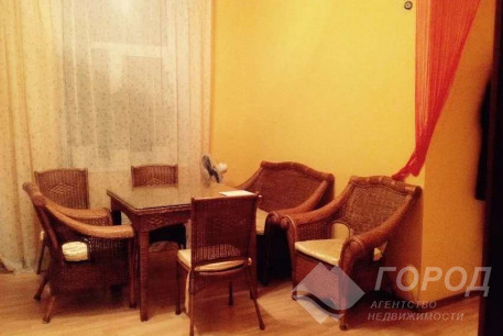 Сдам 3-х кімнатну квартиру, Центр, Код: 522248/3