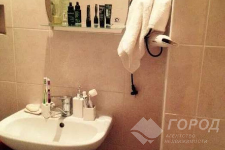 Сдам 3-х кімнатну квартиру, Центр, Код: 522248/3