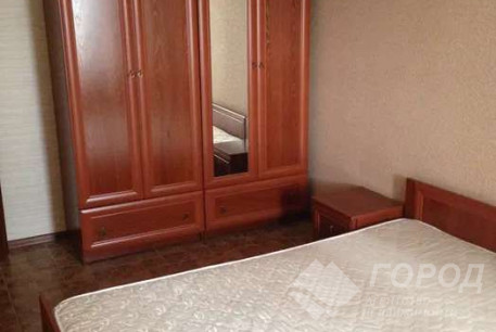 Сдам 3-х кімнатну квартиру, Центр, Код: 522248/3