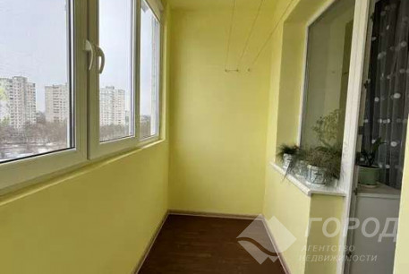 Продам 2-х кімнатну квартиру, Рогань, Код: 522383/7