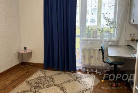 Продам 2-х кімнатну квартиру, Рогань, Код: 522383/7