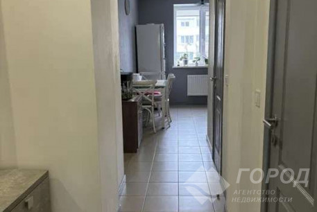 Продам 2-х кімнатну квартиру, Рогань, Код: 522383/7