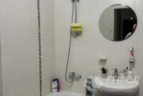 Продам 2-х кімнатну квартиру, Рогань, Код: 522383/7