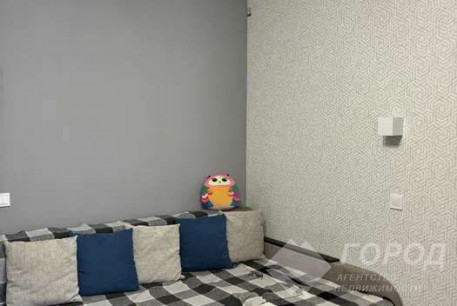 Продам 2-х кімнатну квартиру, Рогань, Код: 522383/7