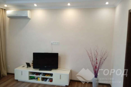 Сдам 2-х кімнатну квартиру, Завод Шевченко, Код: 523020/3