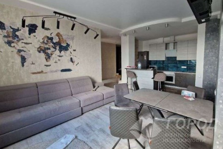 Сдам 3-х кімнатну квартиру, Центр, Код: 523028/5