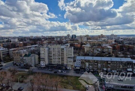 Сдам 3-х кімнатну квартиру, Центр, Код: 523028/5