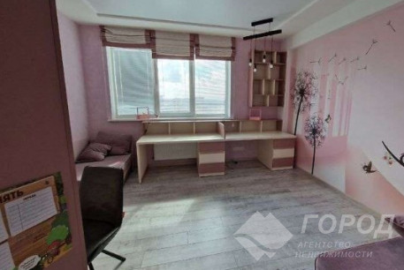 Сдам 3-х кімнатну квартиру, Центр, Код: 523028/5