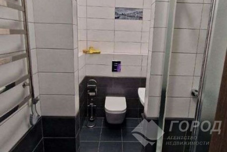 Сдам 3-х кімнатну квартиру, Центр, Код: 523028/5