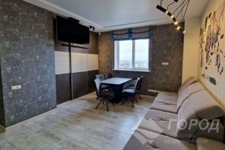 Сдам 3-х кімнатну квартиру, Центр, Код: 523028/5