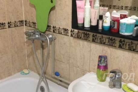 Продам 3-х кімнатну квартиру, Песочин, Мобиль, Код: 525246/2