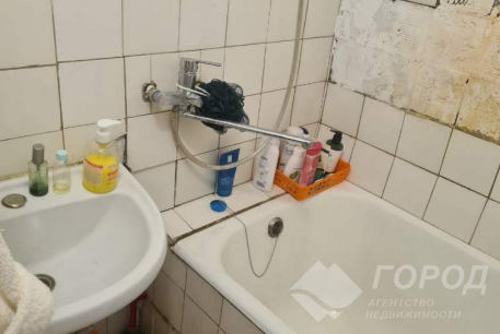 Продам 2-х кімнатну квартиру, Одесская, Код: 526077/10