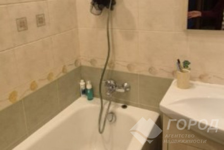 Продам 2-х кімнатну квартиру, Гагарина проспект, Код: 526077/28