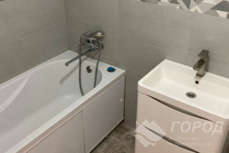 Продам 1-кімнатну квартиру в новобудові, ХТЗ, Код: 526077/6