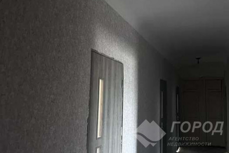 Продам 5-и кімнатну квартиру, Центр, Код: 527837/5