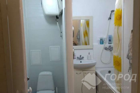 Продам 2-х кімнатну квартиру, Алексеевка, Код: 527857/1